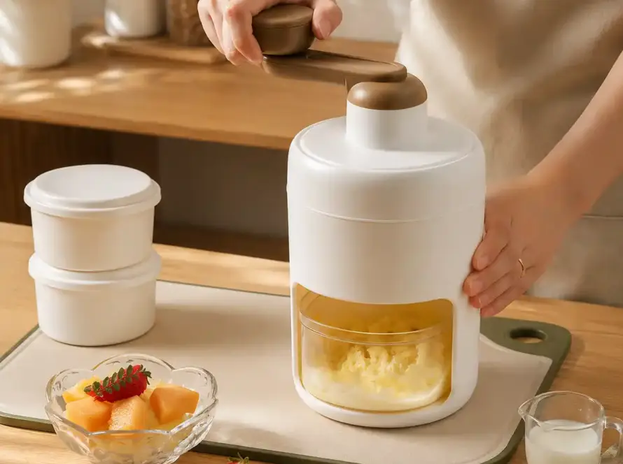 Manual Ice Crusher & Gola Maker