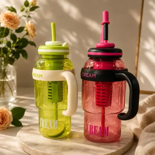 Large Capacity Plastic Water Cup with Handle